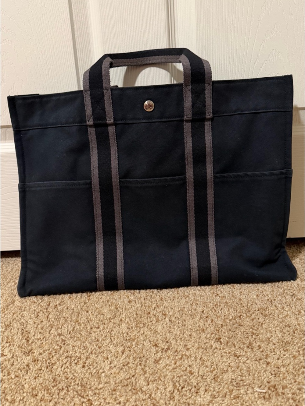 Hermes Black Tote Bag with Gray Straps. Vintage. good condition. 100% Authentic.